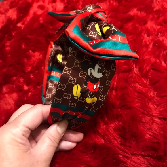 Beautiful stylish Disney Mickey Mouse/GG headband w/ bow. Burgundy. One size - Picture 5 of 9